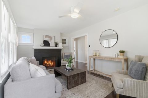 Tiny photo for 379 E 8th Avenue, Columbus, OH 43201 (MLS # 226010276)