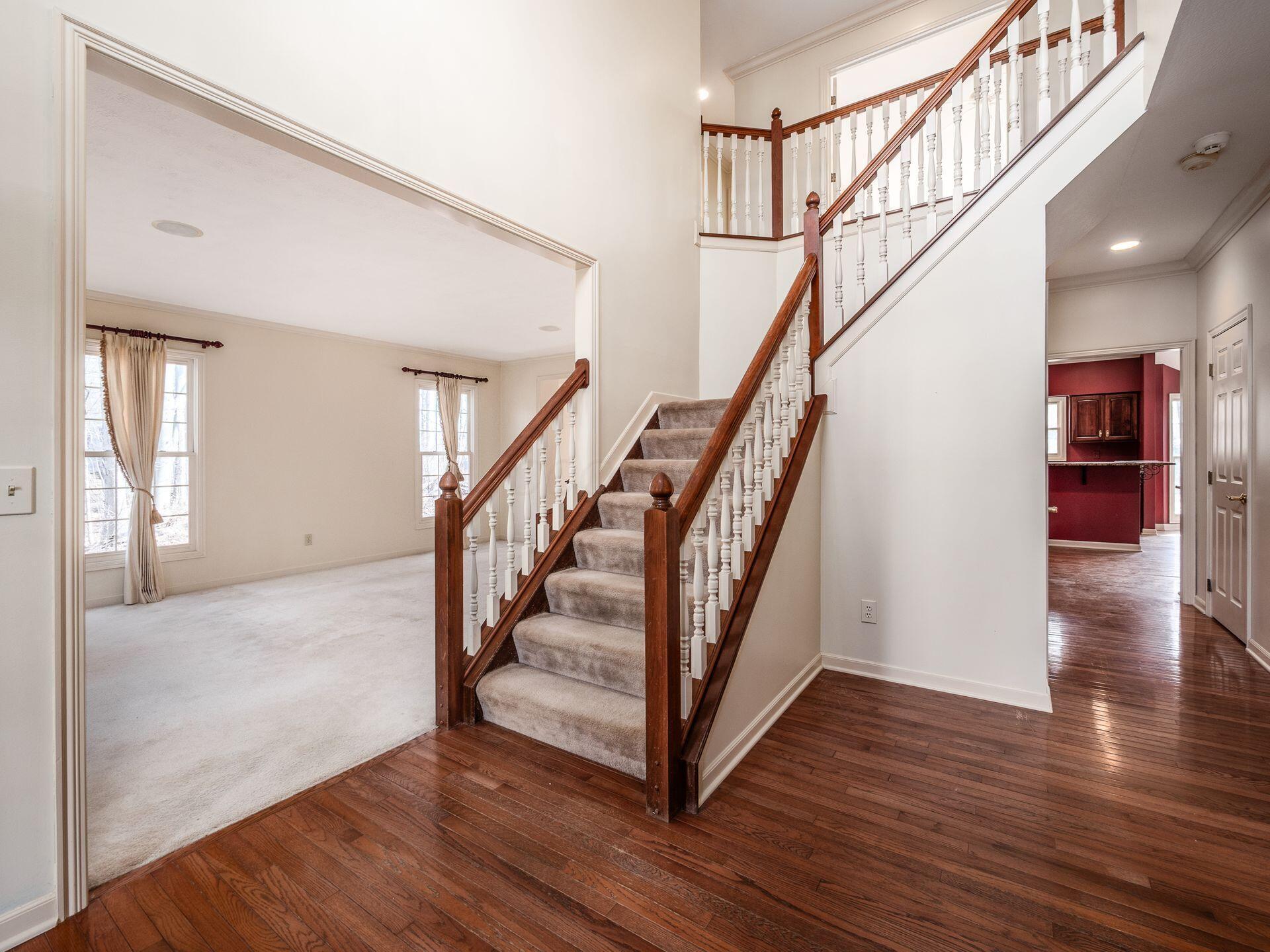 1353 Harrison Pond Drive, New Albany, Ohio image 9