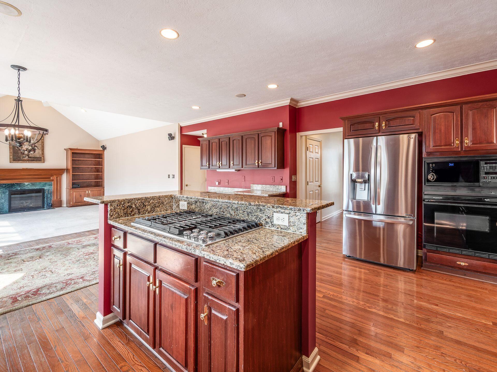 1353 Harrison Pond Drive, New Albany, Ohio image 22
