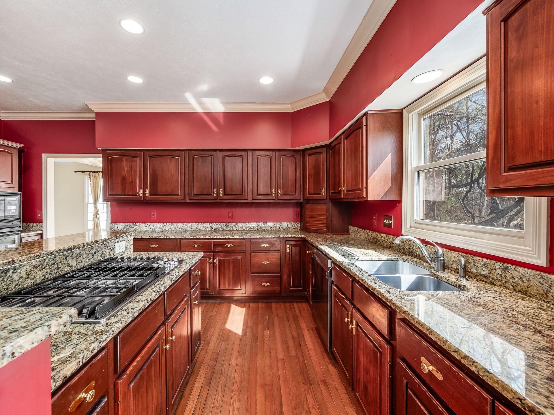 1353 Harrison Pond Drive, New Albany, Ohio image 21