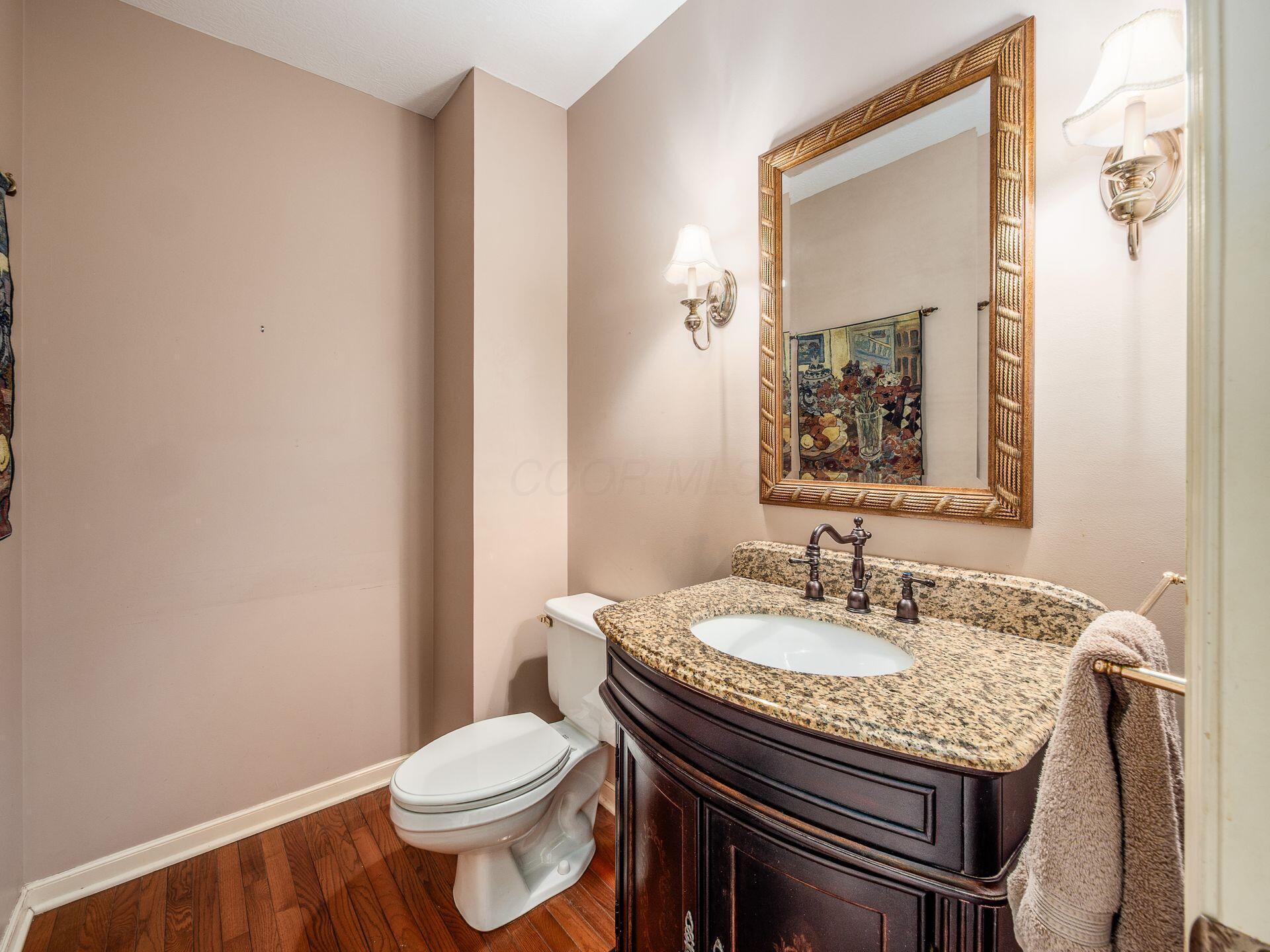 1353 Harrison Pond Drive, New Albany, Ohio image 31