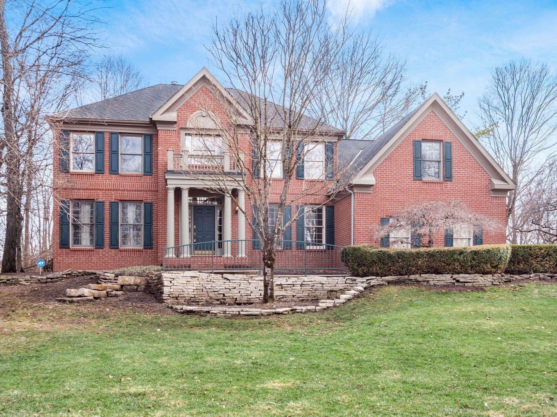 1353 Harrison Pond Drive, New Albany, Ohio image 4