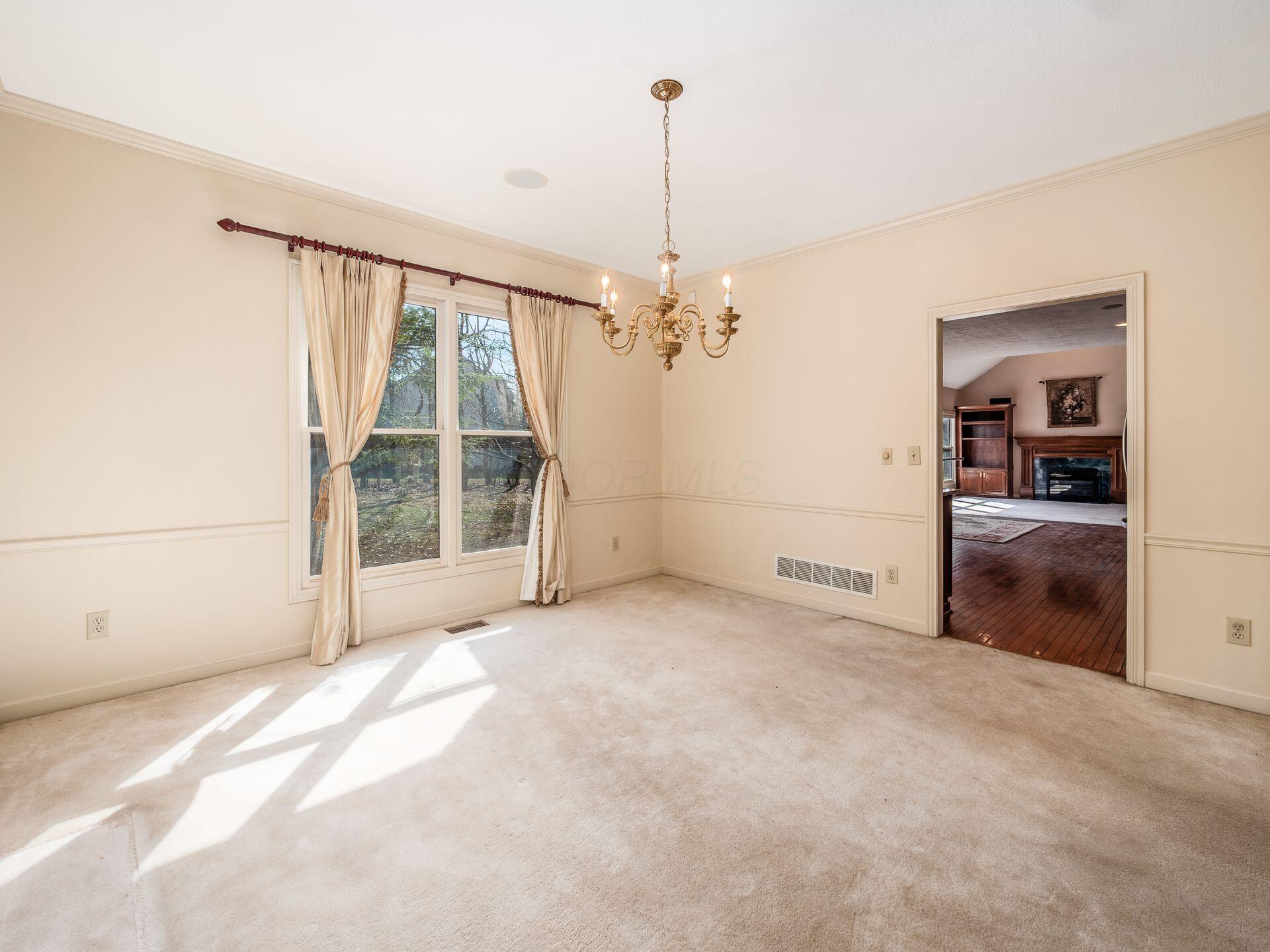 1353 Harrison Pond Drive, New Albany, Ohio image 17