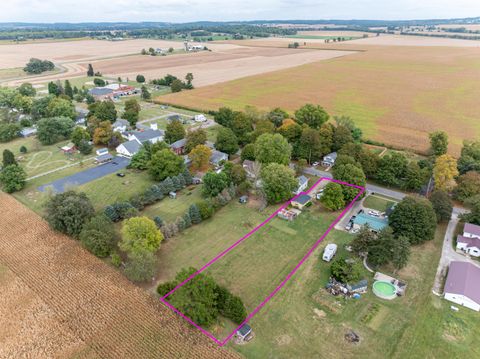 Tiny photo for 1324 Kennard Kingscreek Road, Urbana, OH 43078 (MLS # 225037767)