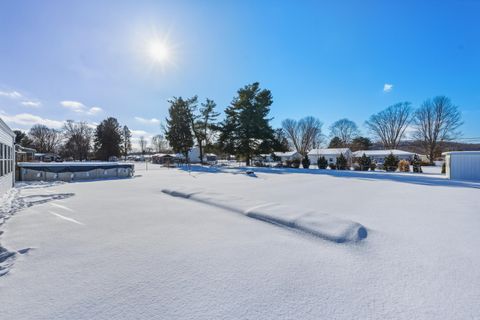 Tiny photo for 93 N Utah Avenue, Newark, OH 43055 (MLS # 226002802)