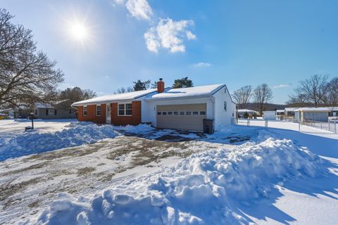 Tiny photo for 93 N Utah Avenue, Newark, OH 43055 (MLS # 226002802)