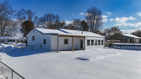 Tiny photo for 93 N Utah Avenue, Newark, OH 43055 (MLS # 226002802)