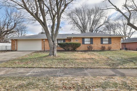 Photo of 6412 Rosecrest Drive, Dayton, OH 45414 (MLS # 226000247)