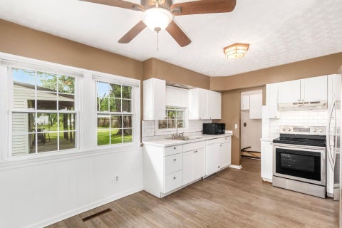 Tiny photo for 4595 Annhurst Road, Columbus, OH 43228 (MLS # 226027757)