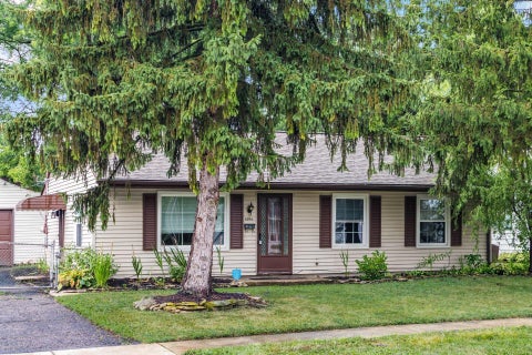 Tiny photo for 4595 Annhurst Road, Columbus, OH 43228 (MLS # 226027757)