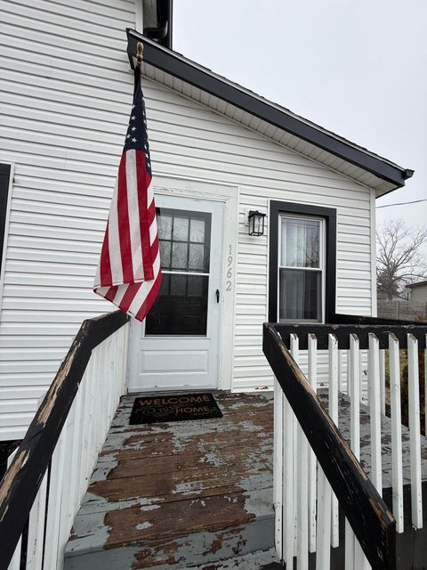 Tiny photo for 1962 Reese Avenue, Columbus, OH 43207 (MLS # 226004366)