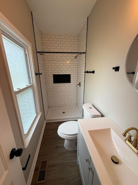 Tiny photo for 1962 Reese Avenue, Columbus, OH 43207 (MLS # 226004366)