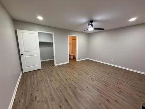 Tiny photo for 1962 Reese Avenue, Columbus, OH 43207 (MLS # 226004366)