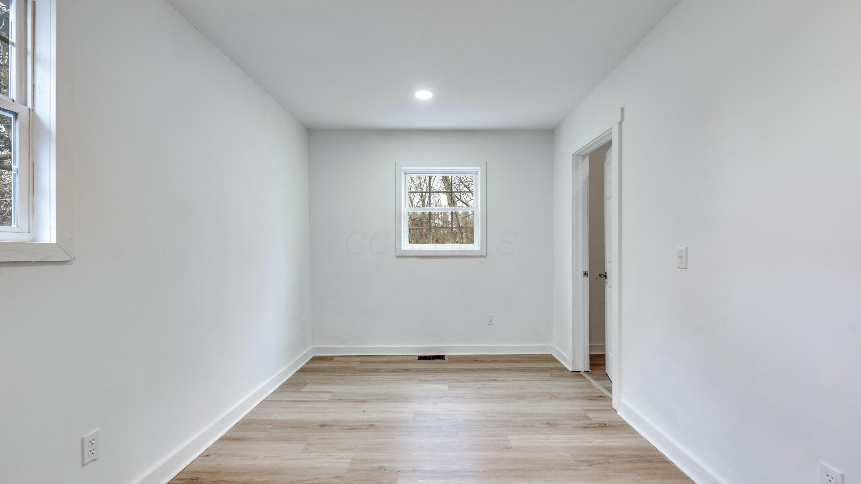 277 Zanesville Road, Roseville, Ohio image 34