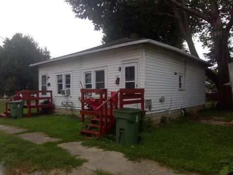 Photo of 321 E South, Sidney, OH 45365 (MLS # 226000948)