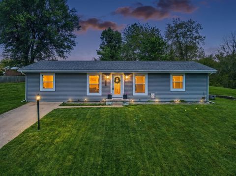 Homes For Sale - 1626 Valley Dale Drive<br/> Logan, OH 43138