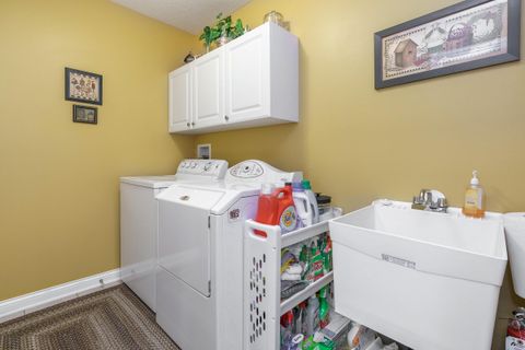 Tiny photo for 6934 Joysmith Circle, New Albany, OH 43054 (MLS # 226014150)