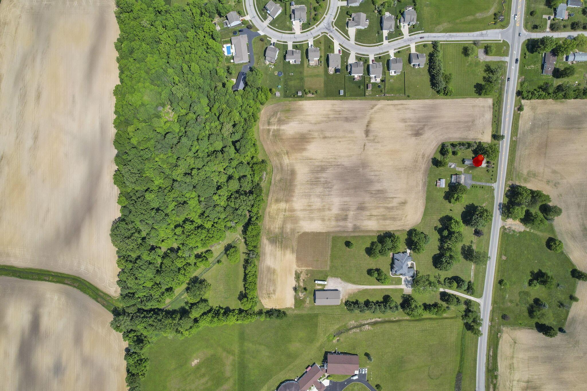 7874 Hazelton Etna Road, Pataskala, Ohio image 2