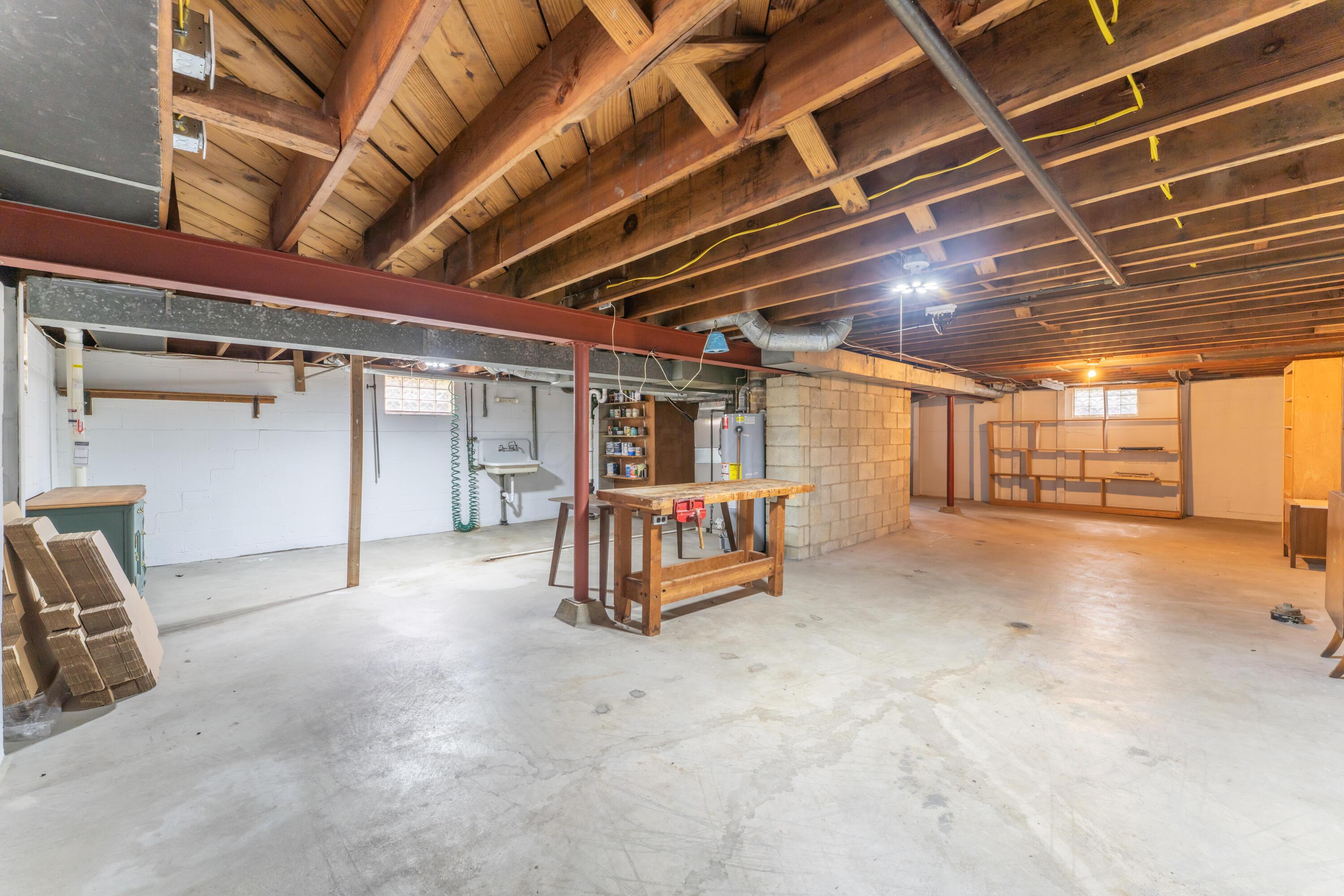 299 Chatham Road, Columbus, Ohio image 36