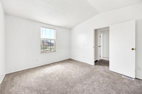 Tiny photo for 5080 Springdale Boulevard 31F #31F, Hilliard, OH 43026 (MLS # 226010464)