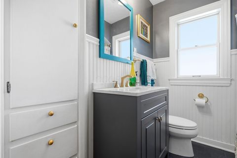 Tiny photo for 238 W Henderson Road, Columbus, OH 43214 (MLS # 225044189)