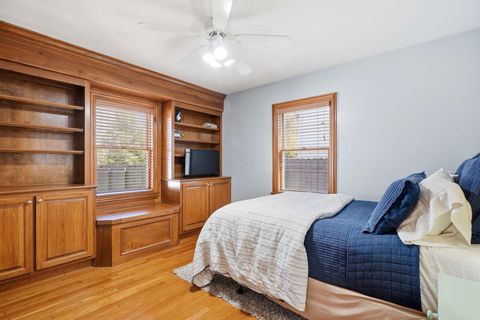 Tiny photo for 238 W Henderson Road, Columbus, OH 43214 (MLS # 225044189)