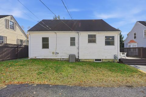 Tiny photo for 238 W Henderson Road, Columbus, OH 43214 (MLS # 225044189)