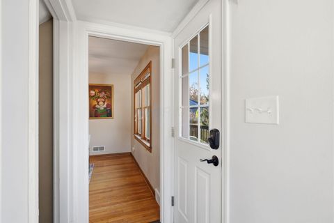 Tiny photo for 238 W Henderson Road, Columbus, OH 43214 (MLS # 225044189)