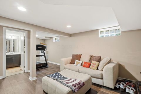 Tiny photo for 238 W Henderson Road, Columbus, OH 43214 (MLS # 225044189)