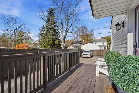 Tiny photo for 238 W Henderson Road, Columbus, OH 43214 (MLS # 225044189)