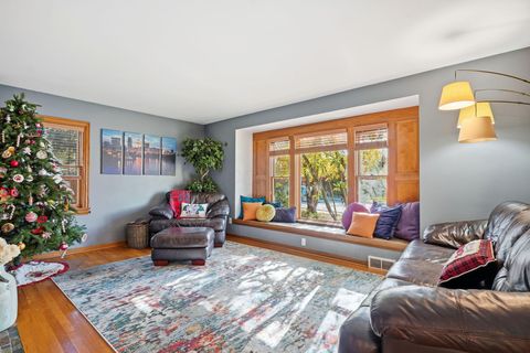 Tiny photo for 238 W Henderson Road, Columbus, OH 43214 (MLS # 225044189)