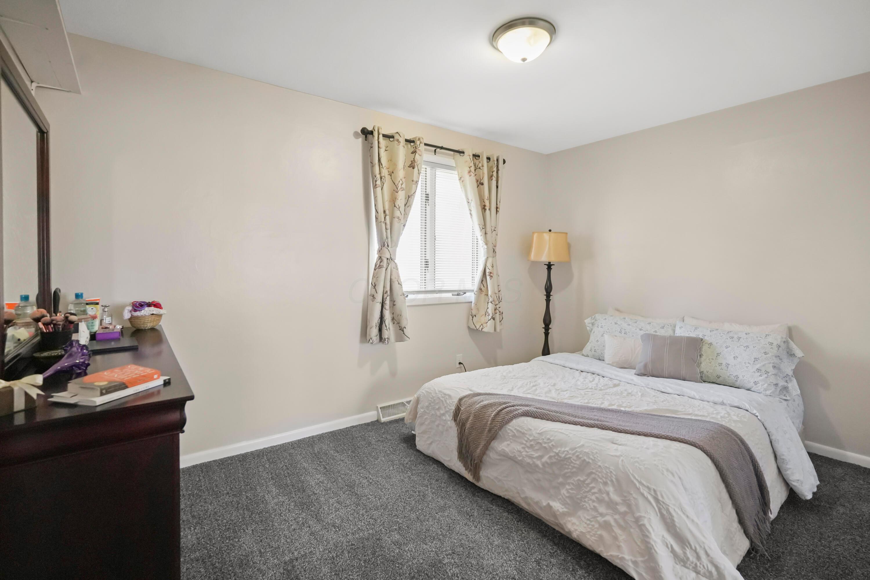 110 Hilltop Road, Mansfield, Ohio image 12