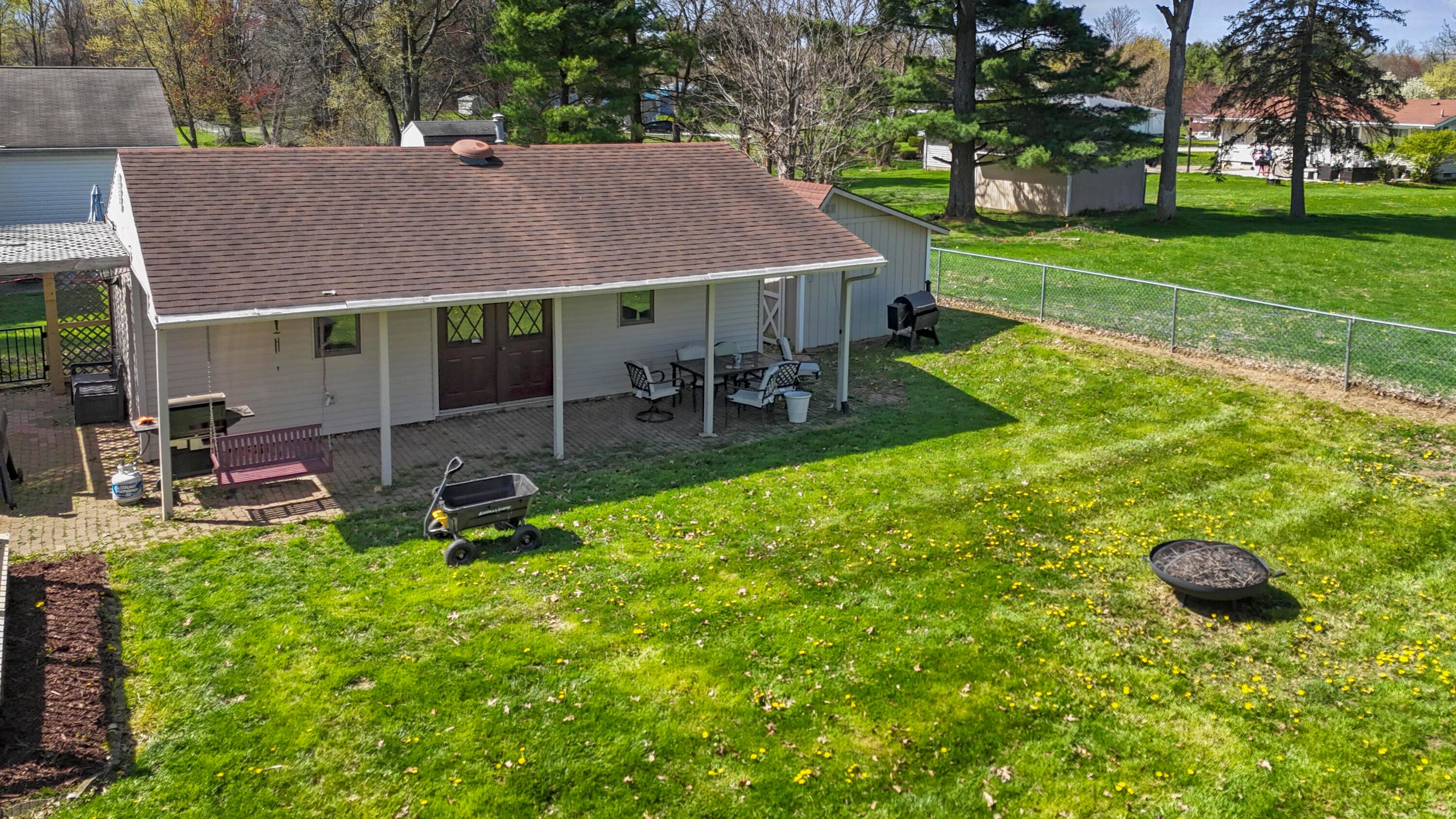 110 Hilltop Road, Mansfield, Ohio image 24