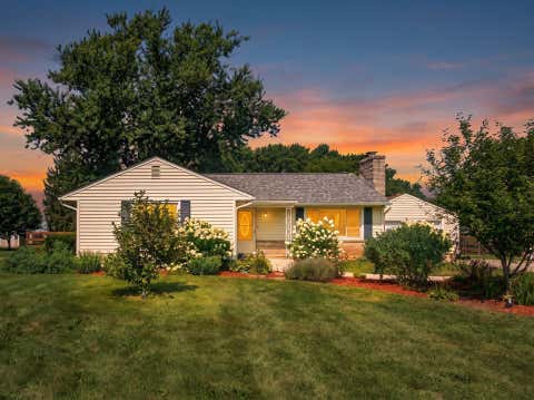 Photo of 3883 Noe Bixby Road, Columbus, OH 43232 (MLS # 226027699)