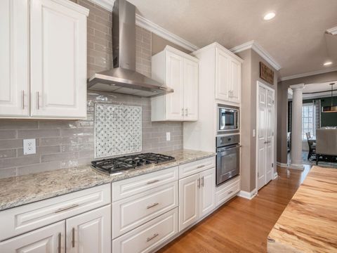 Tiny photo for 10811 Eckington Drive, Dublin, OH 43016 (MLS # 226002532)