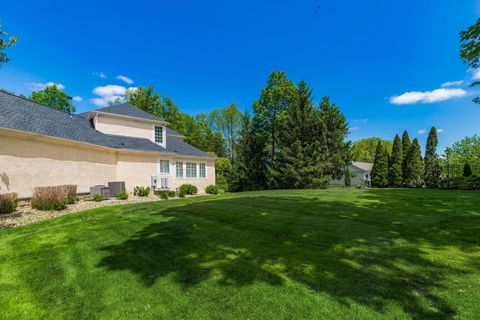 Tiny photo for 10811 Eckington Drive, Dublin, OH 43016 (MLS # 226002532)