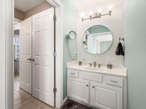 Tiny photo for 10811 Eckington Drive, Dublin, OH 43016 (MLS # 226002532)