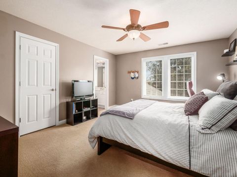 Tiny photo for 10811 Eckington Drive, Dublin, OH 43016 (MLS # 226002532)