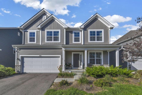 Photo of 7194 Ribault Drive NW, Pickerington, OH 43147 (MLS # 226037435)