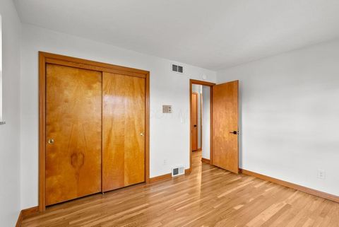 Tiny photo for 3938 Eisenhower Road, Columbus, OH 43224 (MLS # 225044975)