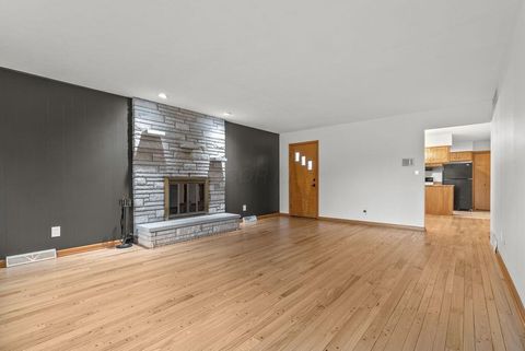 Tiny photo for 3938 Eisenhower Road, Columbus, OH 43224 (MLS # 225044975)