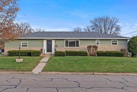 Photo of 3938 Eisenhower Road, Columbus, OH 43224 (MLS # 225044975)