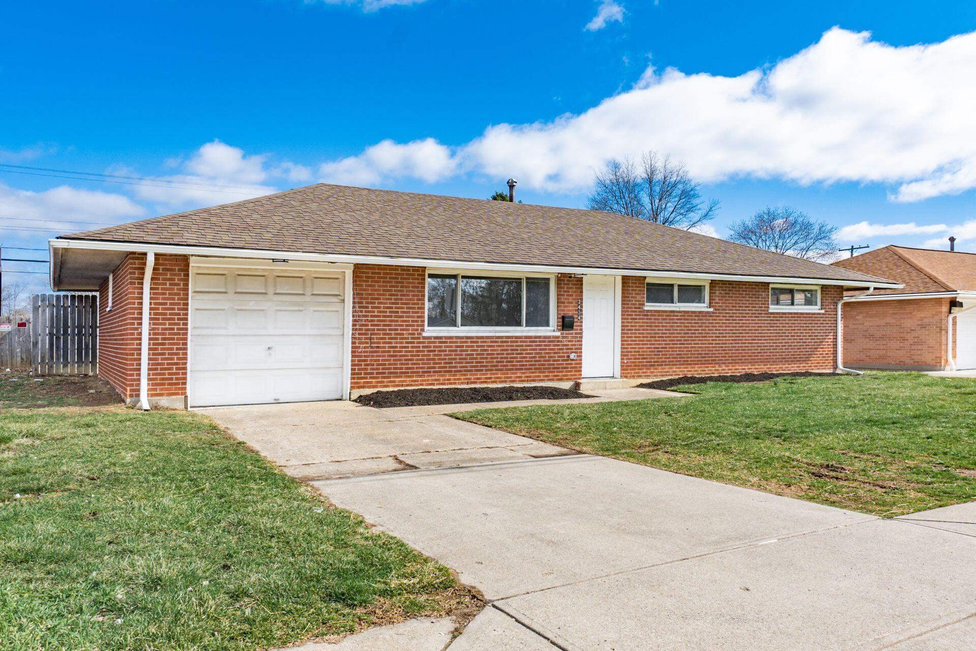 30 Timberlane Drive, Chillicothe, Ohio image 1