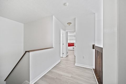 Tiny photo for 3681 Fish Hawk Landing 15 #15, Columbus, OH 43230 (MLS # 226024523)