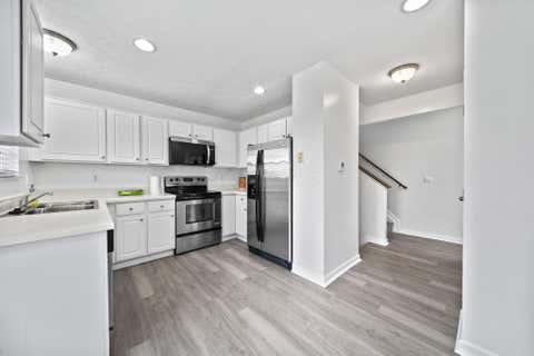 Tiny photo for 3681 Fish Hawk Landing 15 #15, Columbus, OH 43230 (MLS # 226024523)