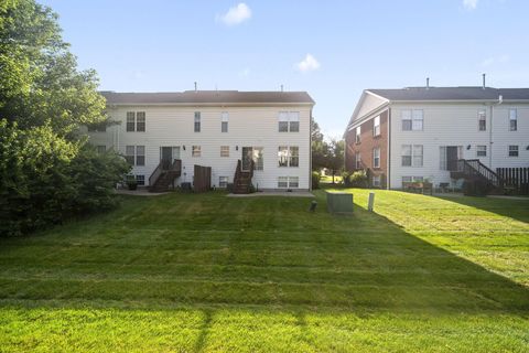 Tiny photo for 3681 Fish Hawk Landing 15 #15, Columbus, OH 43230 (MLS # 226024523)