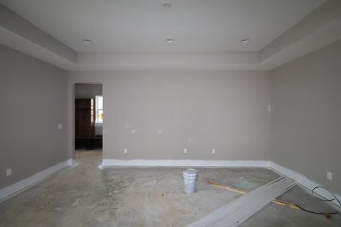 Tiny photo for 4535 Corsican Loop E, Hilliard, OH 43026 (MLS # 225045508)