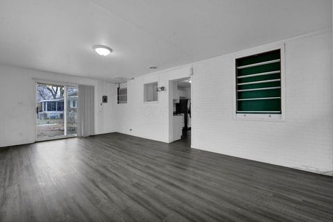 Tiny photo for 5004 Julie Place, Columbus, OH 43229 (MLS # 225045576)