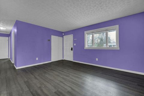 Tiny photo for 5004 Julie Place, Columbus, OH 43229 (MLS # 225045576)