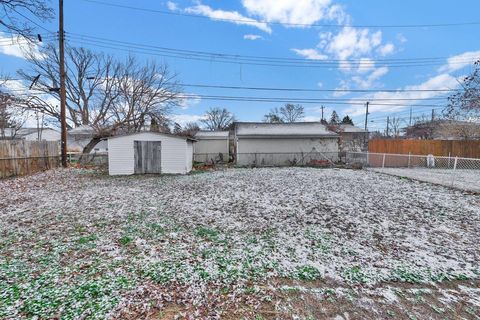 Tiny photo for 5004 Julie Place, Columbus, OH 43229 (MLS # 225045576)